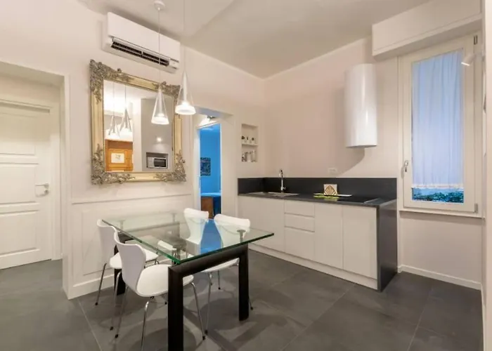 Stylish Four Bedrooms - Center Appartement
